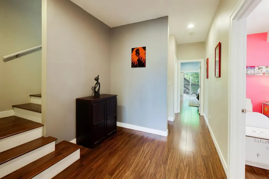 3526 West Mclean Avenue Chicago IL 60647
