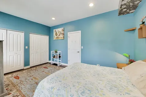 3526 West Mclean Avenue Chicago IL 60647