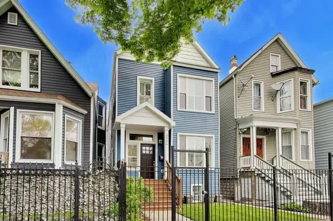 3526 West Mclean Avenue Chicago IL 60647