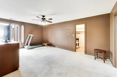 9558 Gross Point Road Skokie IL 60076