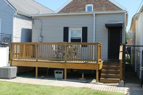 3516 South Damen Avenue Chicago IL 60609