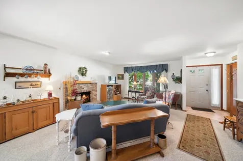 12 Pebblewood Trail Naperville IL 60563