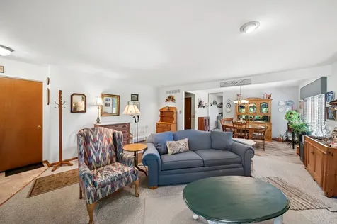 12 Pebblewood Trail Naperville IL 60563