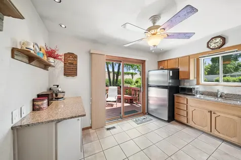 12 Pebblewood Trail Naperville IL 60563