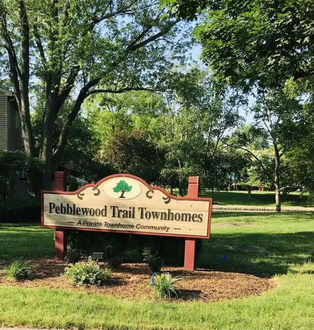 12 Pebblewood Trail Naperville IL 60563