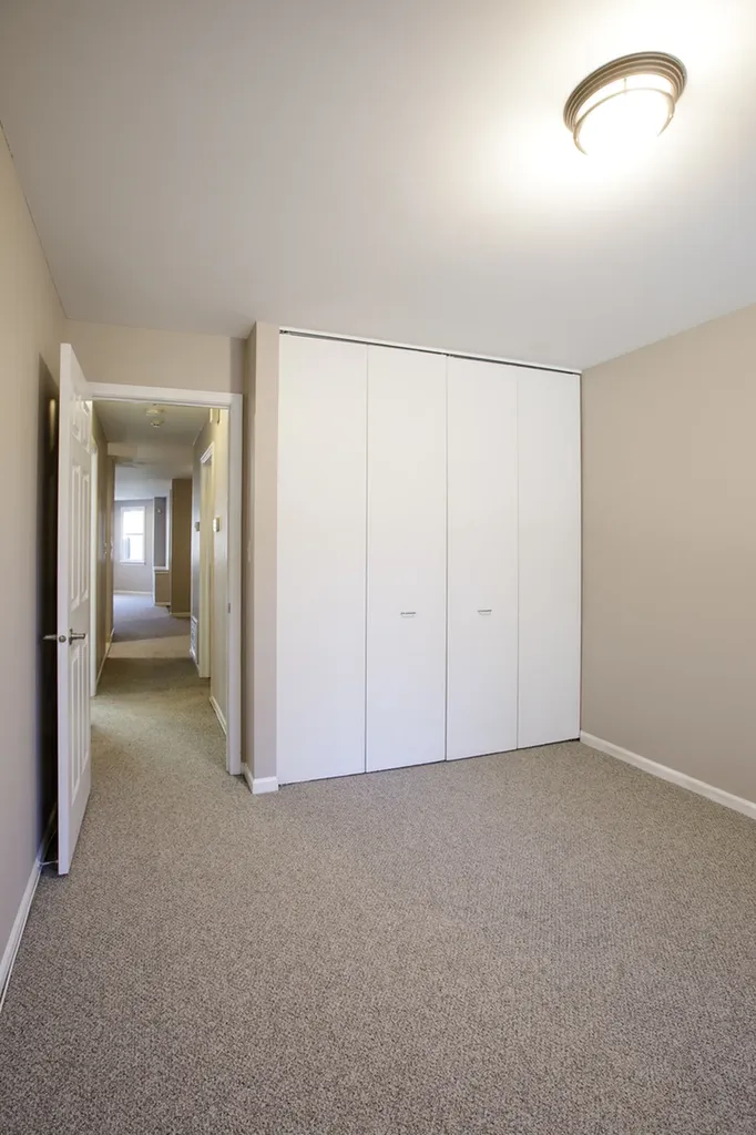 828 South Bell Avenue Chicago IL 60612