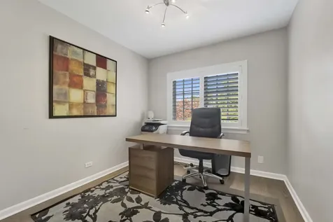 828 South Bell Avenue Chicago IL 60612