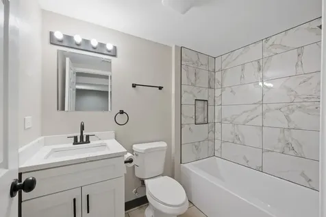 8613 South Colfax Avenue Chicago IL 60617