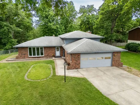 24445 West Lancelot Lane Joliet IL 60404