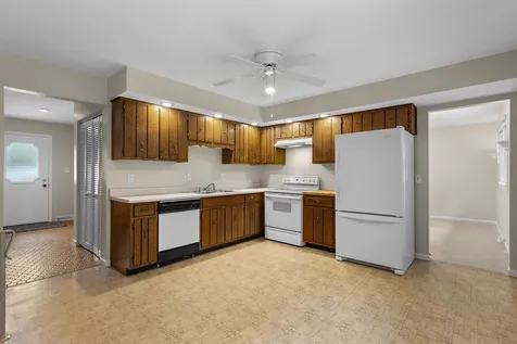 24445 West Lancelot Lane Joliet IL 60404
