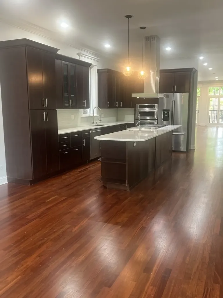 2635 West Iowa Street Chicago IL 60622