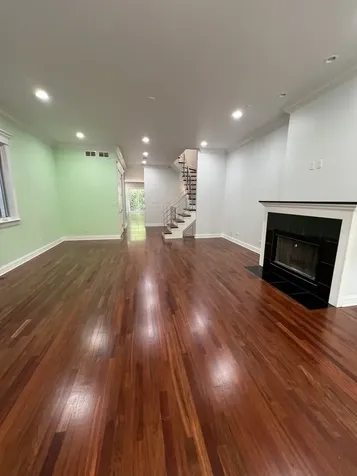 2635 West Iowa Street Chicago IL 60622