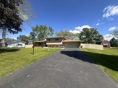 1006 Forest Drive Elgin IL 60123