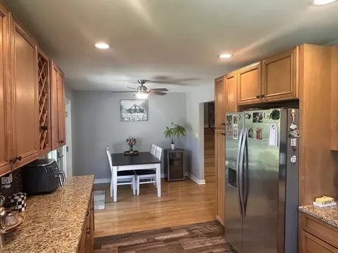 1006 Forest Drive Elgin IL 60123
