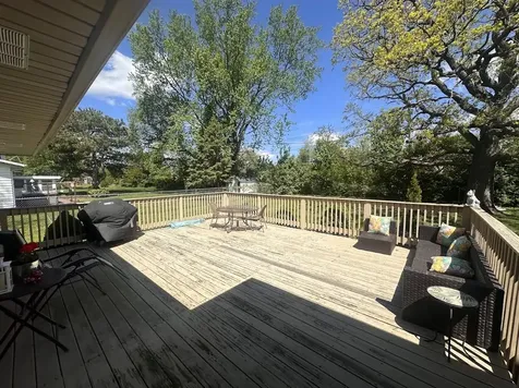 1006 Forest Drive Elgin IL 60123