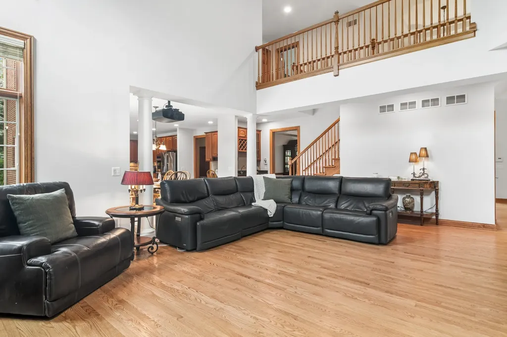 775 John Court Lake Zurich IL 60047