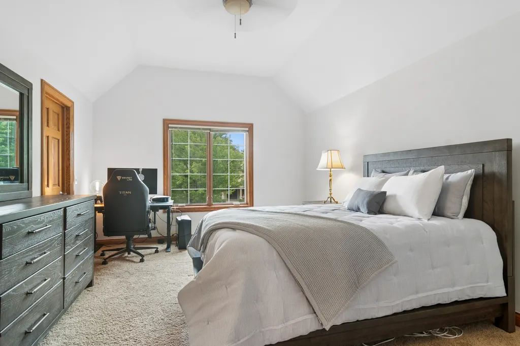 775 John Court Lake Zurich IL 60047