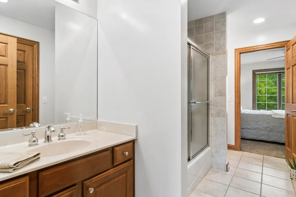 775 John Court Lake Zurich IL 60047