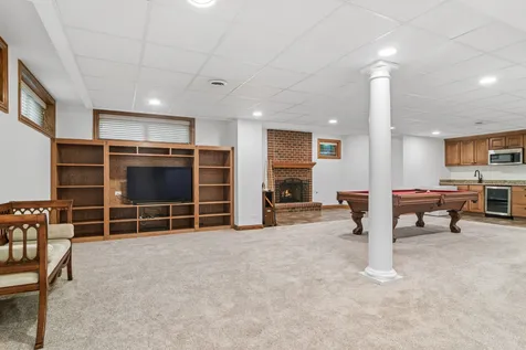 775 John Court Lake Zurich IL 60047