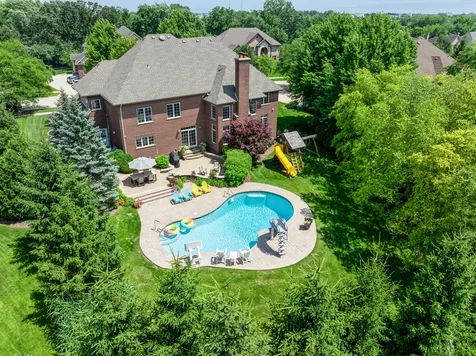 775 John Court Lake Zurich IL 60047