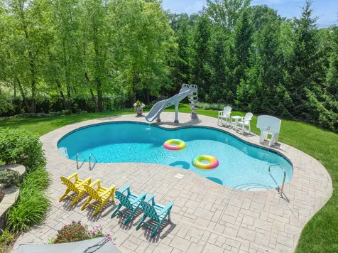 775 John Court Lake Zurich IL 60047