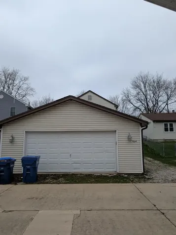904 Britta Lane Geneva IL 60134