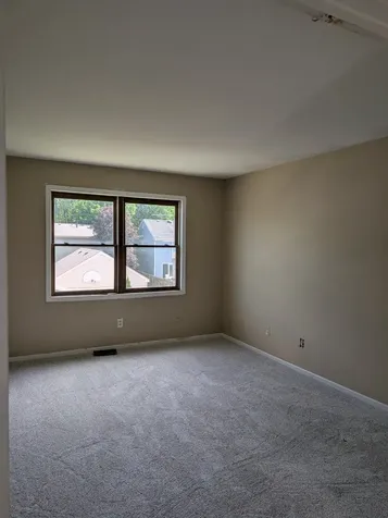 904 Britta Lane Geneva IL 60134