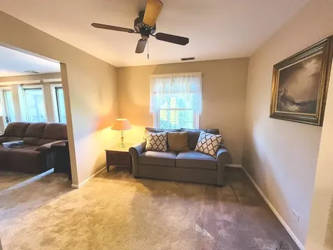 27 Exeter Court Naperville IL 60565