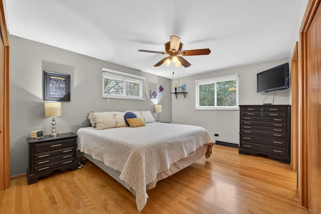 28W075 Aurora Avenue Naperville IL 60540