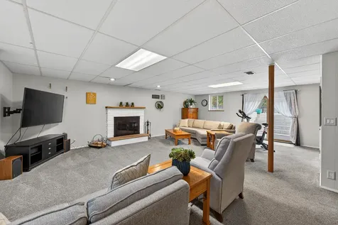 28W075 Aurora Avenue Naperville IL 60540