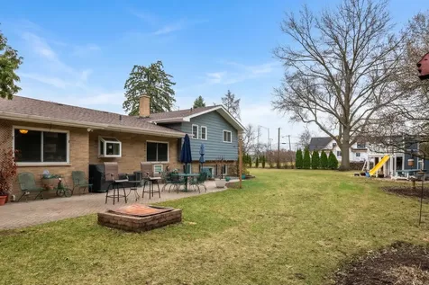 28W075 Aurora Avenue Naperville IL 60540