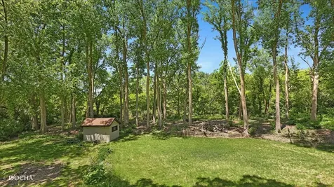 72 Hunter Lane Bristol IL 60512