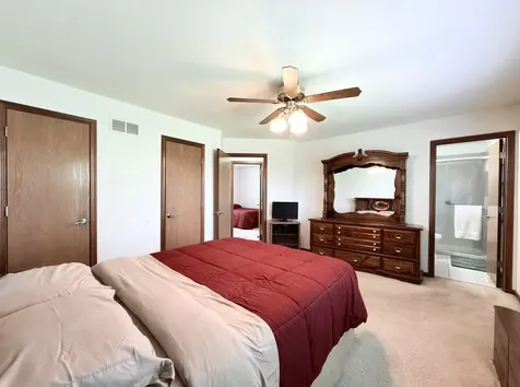 1141 Millcreek Lane Algonquin IL 60102