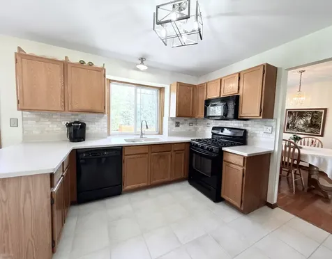 1141 Millcreek Lane Algonquin IL 60102
