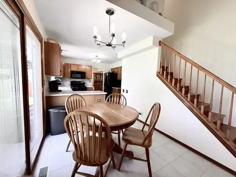 1141 Millcreek Lane Algonquin IL 60102