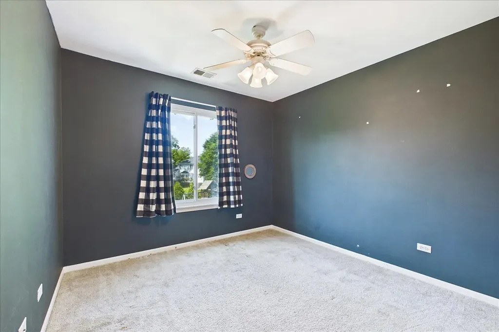 2749 Stuart Kaplan Drive Aurora IL 60503