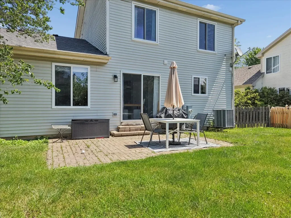 2749 Stuart Kaplan Drive Aurora IL 60503