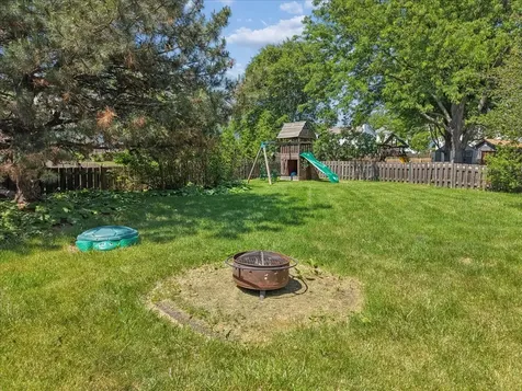 2749 Stuart Kaplan Drive Aurora IL 60503