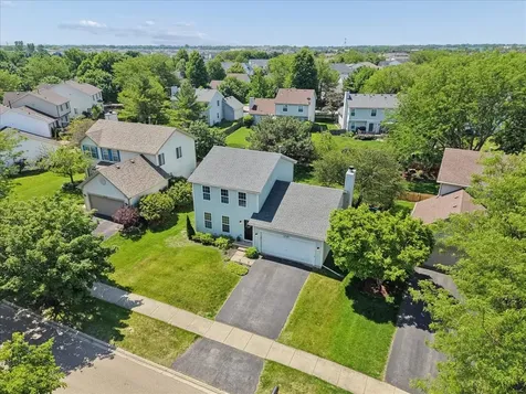 2749 Stuart Kaplan Drive Aurora IL 60503