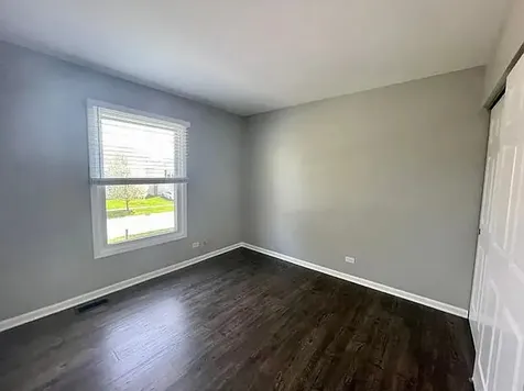 168 Farm Gate Lane Bolingbrook IL 60440
