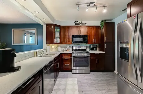 11212 Cottonwood Drive Palos Hills IL 60465