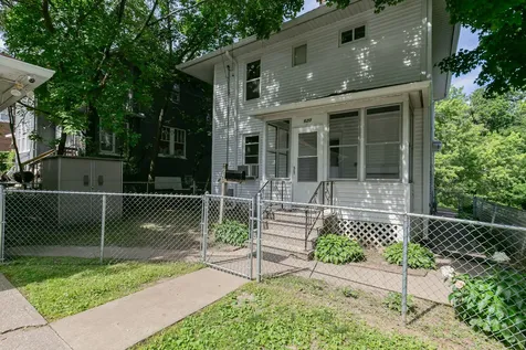 620 10 Street Moline IL 61265