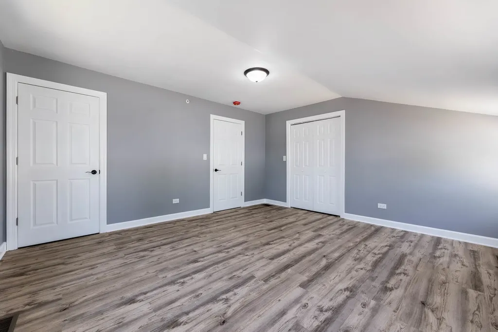 4900 South Laramie Avenue Chicago IL 60638