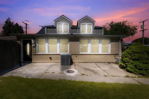 4900 South Laramie Avenue Chicago IL 60638