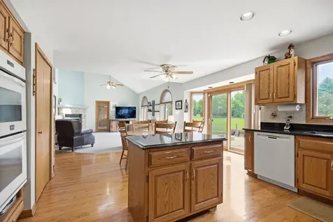 1223 Leinster Drive Lemont IL 60439