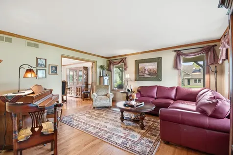 1223 Leinster Drive Lemont IL 60439