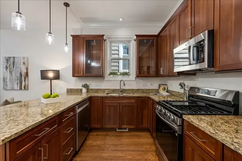 1525 North Wood Street Chicago IL 60622