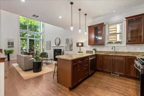 1525 North Wood Street Chicago IL 60622