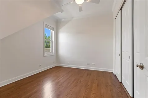 1525 North Wood Street Chicago IL 60622