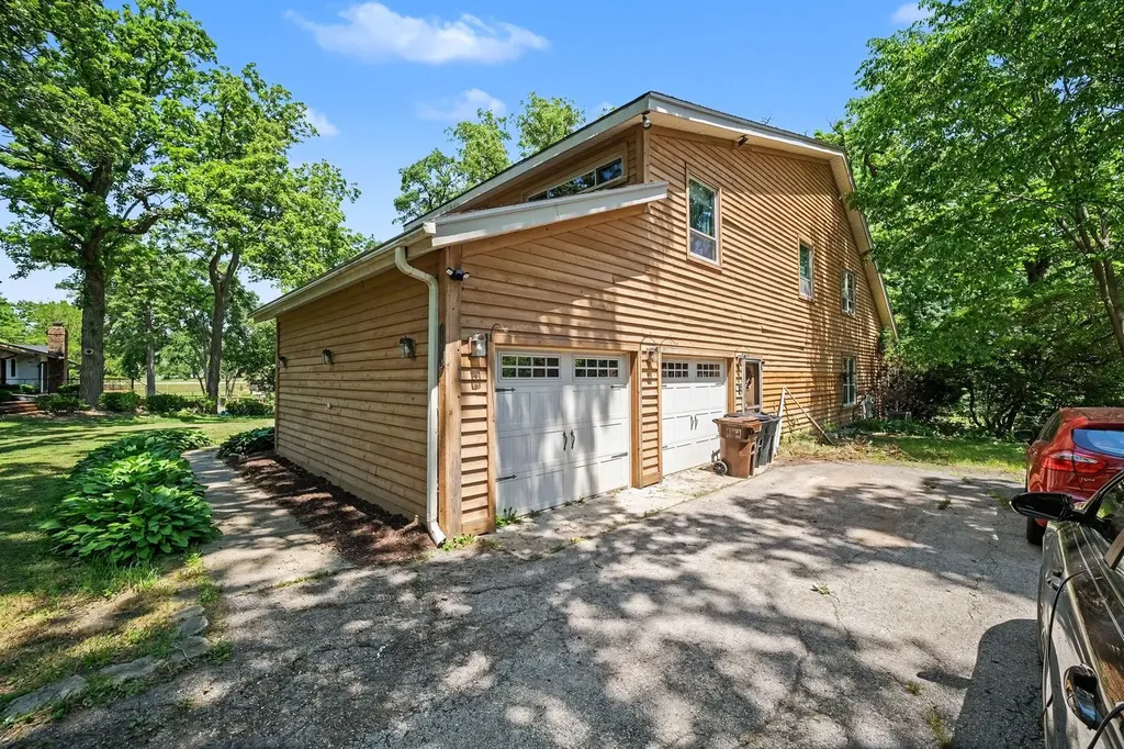 19629 Woodside Drive New Lenox IL 60451